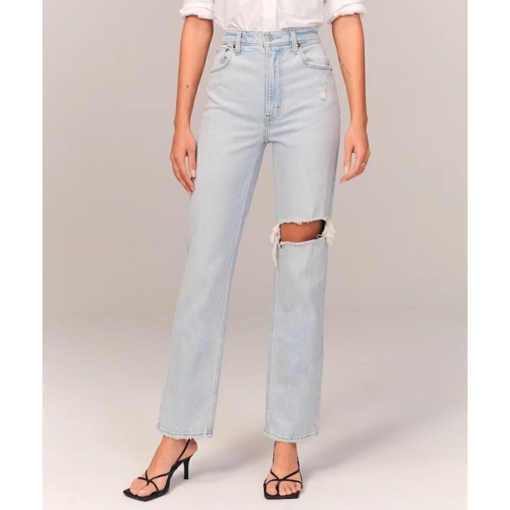 Abercrombie & Fitch Ultra High Rise 90s Straight Denim Jean Light Wash 26 Petite